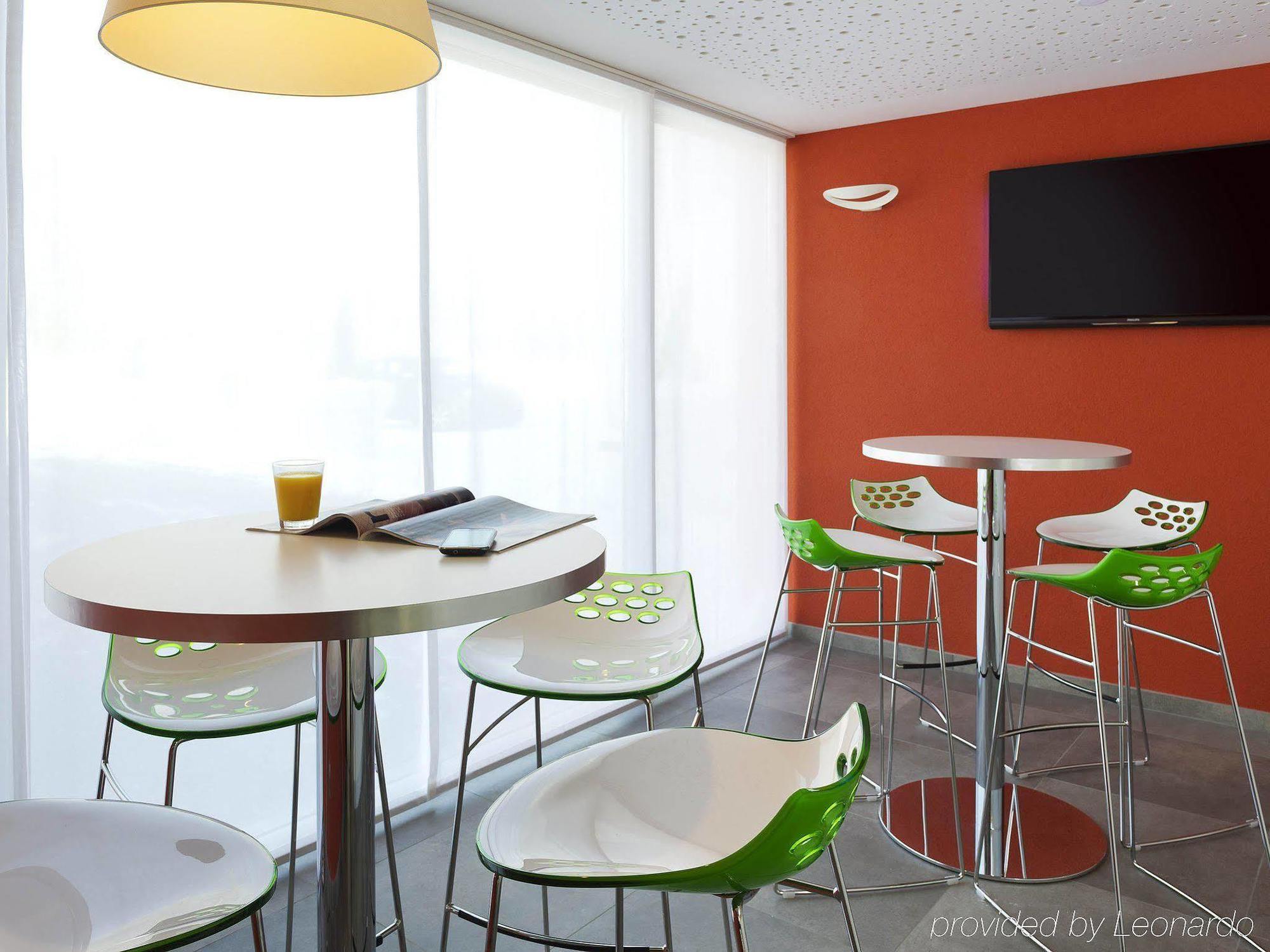 Ibis Styles Nivelles Hotel Ngoại thất bức ảnh