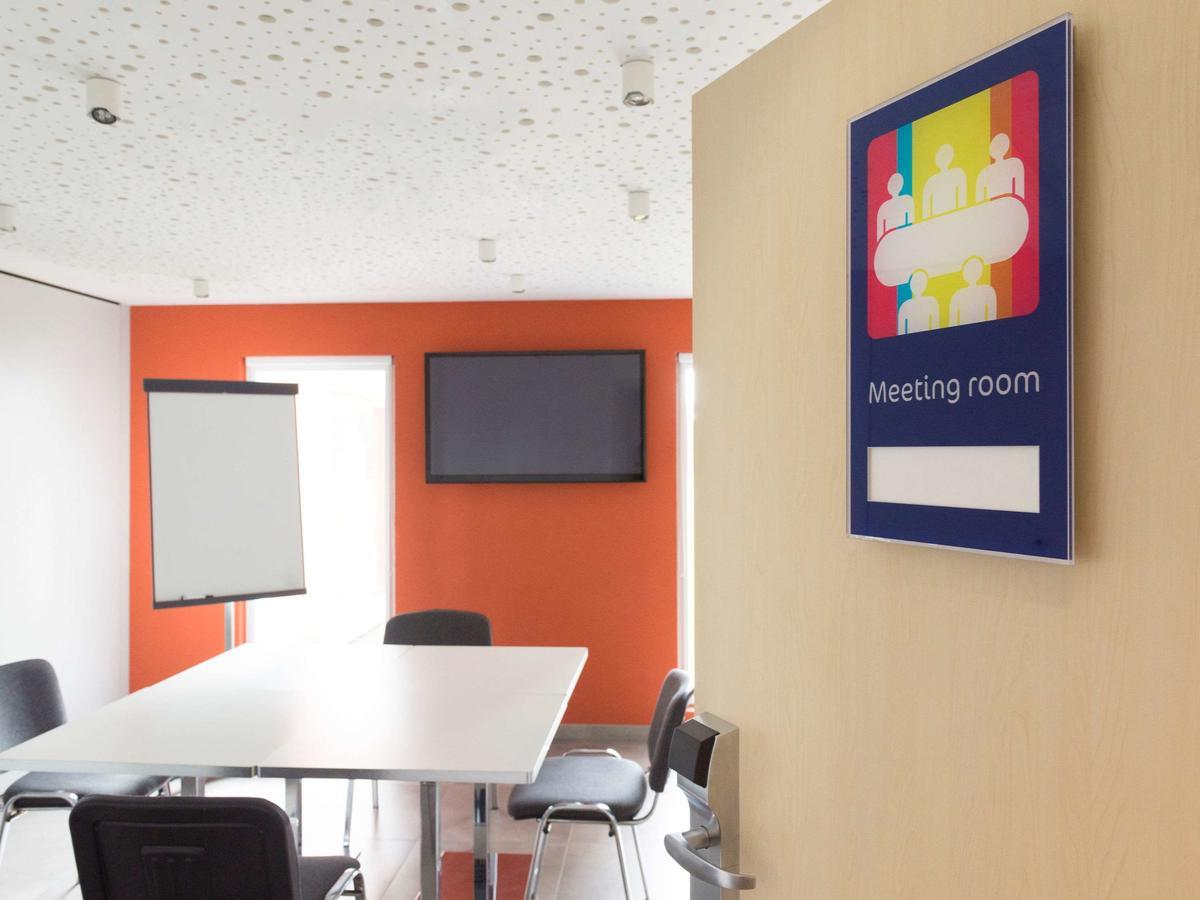 Ibis Styles Nivelles Hotel Ngoại thất bức ảnh