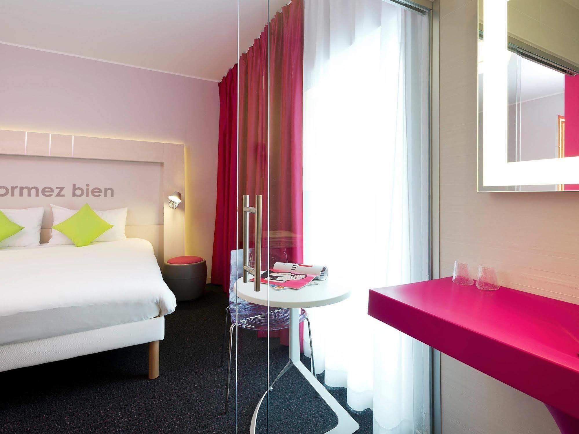 Ibis Styles Nivelles Hotel Ngoại thất bức ảnh