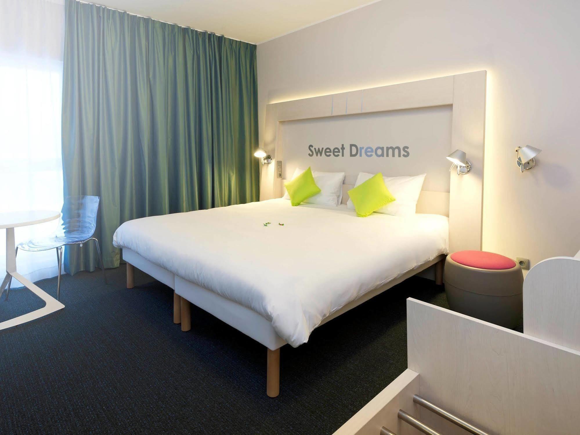Ibis Styles Nivelles Hotel Ngoại thất bức ảnh